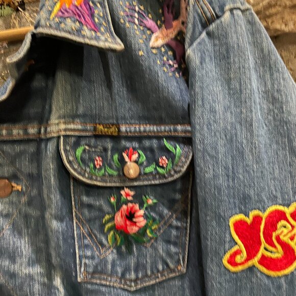 Vintage 1970s Wrangler Hand Embroidered Jean Jacket size 42 great used condition - Picture 8 of 13